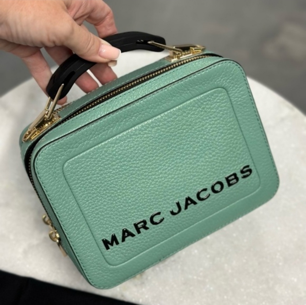 MARC JACOBS LUNCH box small NWT - Picture 1 of 6